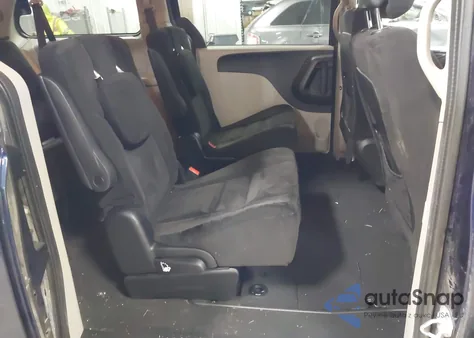 2014 Dodge Grand Caravan Sxt z USA, uszkodzony, nr VIN 2C4RDGCG8ER264190